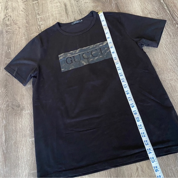 Gucci Black Luxury Tee - Picture 7 of 10